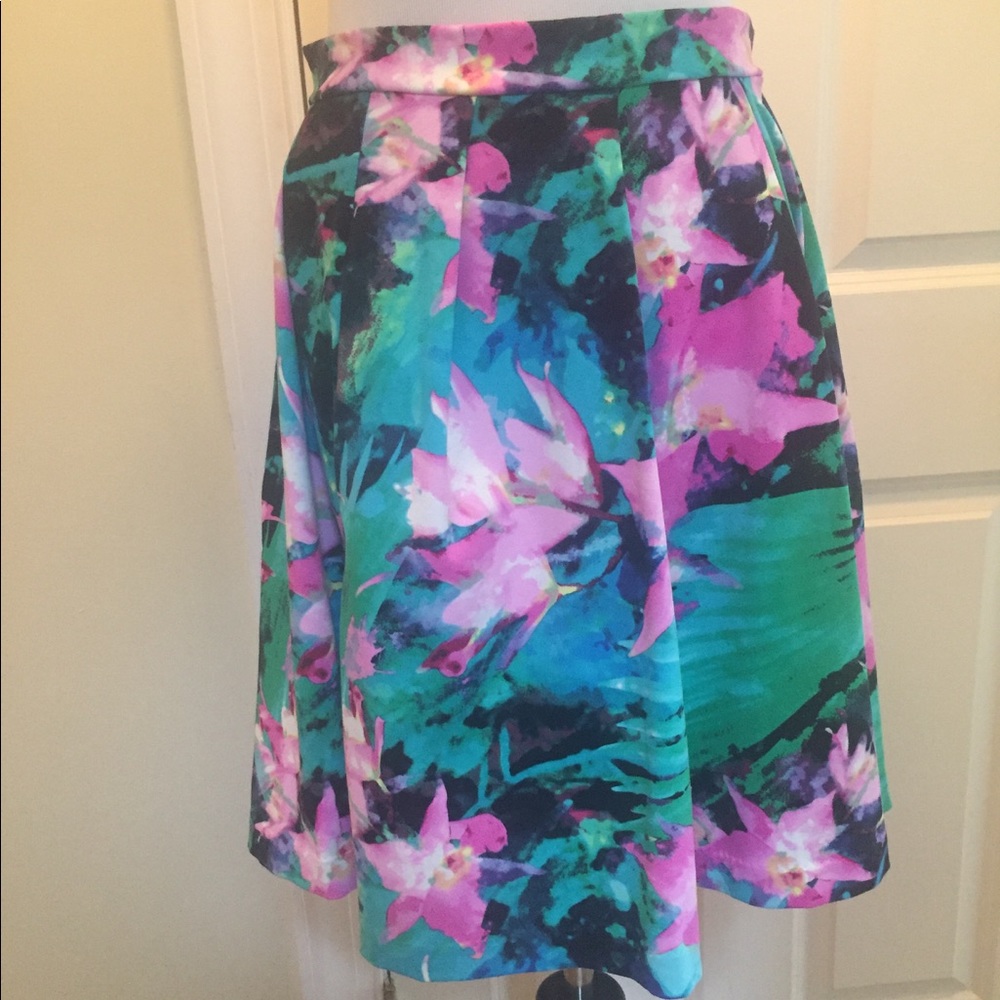 Cynthia Rowley pleated mini skirt with pockets